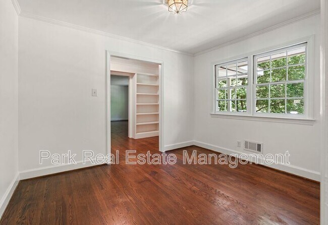 Building Photo - 1209 Roosevelt Dr