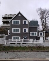 Building Photo - 469 Salem St
