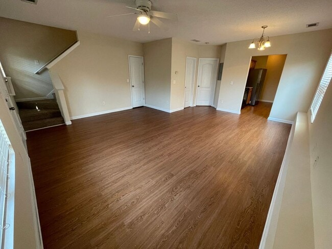 Building Photo - BRIDGEWATER HOME! PRE-LEASING FOR AUGUST 1 2026!