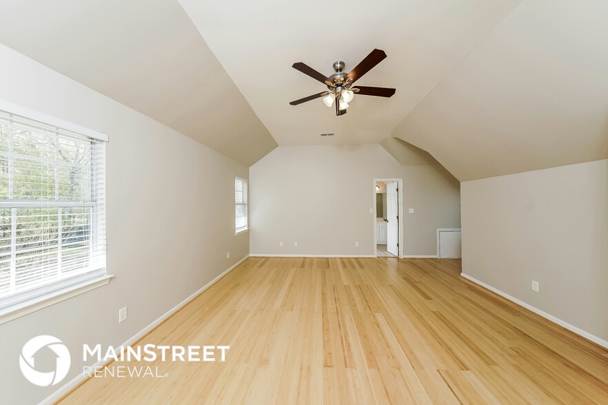 Building Photo - 6127 Hidden Brook Dr