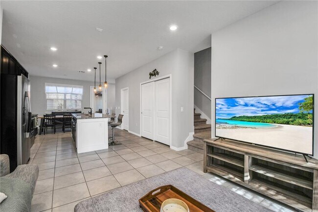 Building Photo - 5075 Caspian St