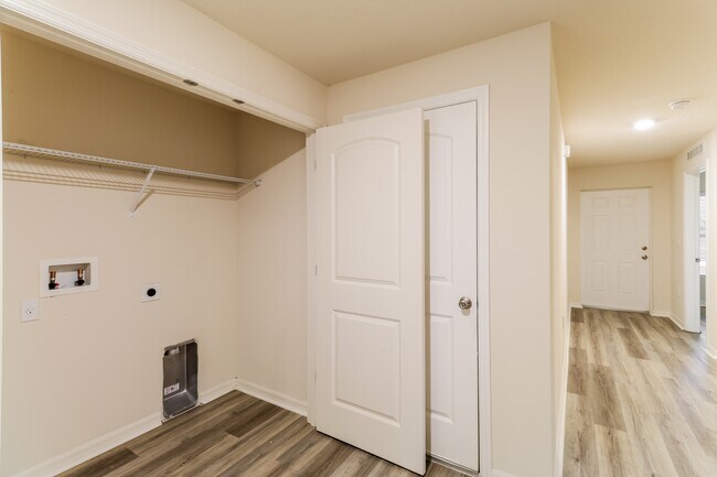 Building Photo - 8185 101st Ct