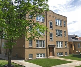 Building Photo - 2957 N Parkside Ave