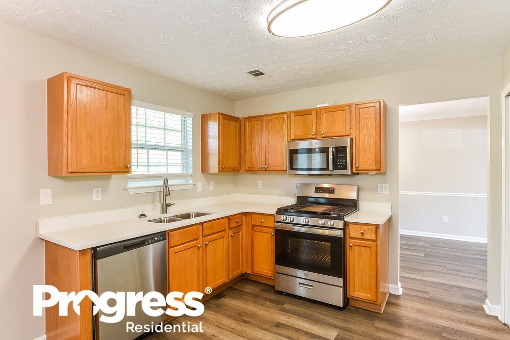 Building Photo - 2521 Meadow Pond Trail SW