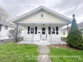 Building Photo - 1217 Dietz Ave