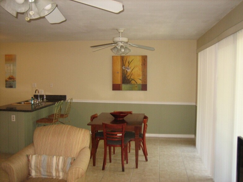 Building Photo - 1156 N Alston St