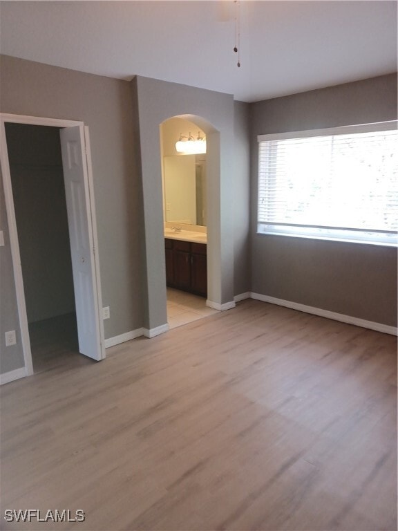 Building Photo - 3345 Antica St