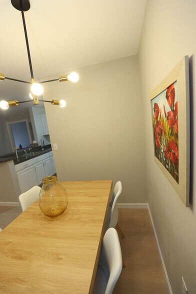 Building Photo - 30 Franklin St