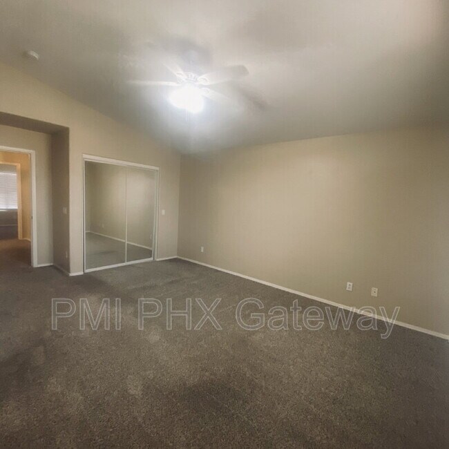 Building Photo - 1152 S Marie Ct