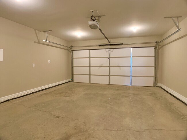 Building Photo - 732 Boreal Wy