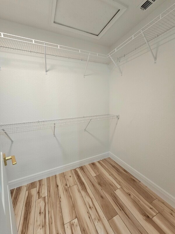 Building Photo - 11 Dogwood Drive Trail