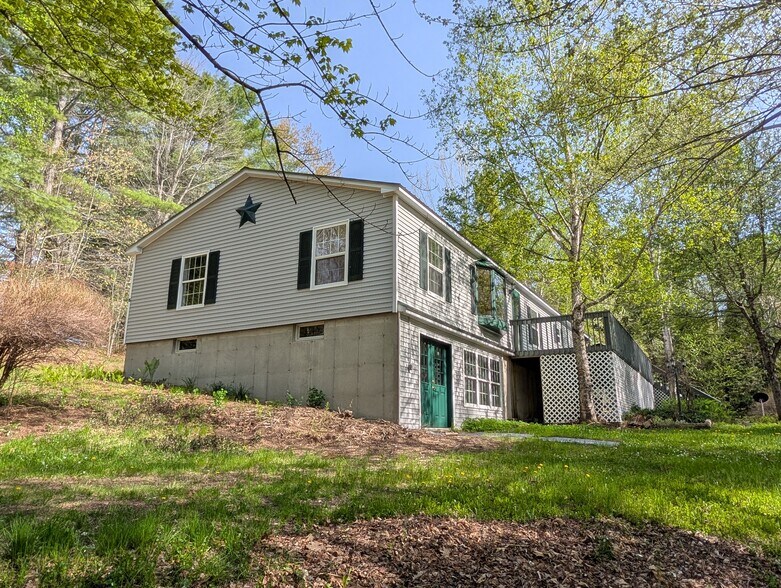 Building Photo - 16 Jackson Ln