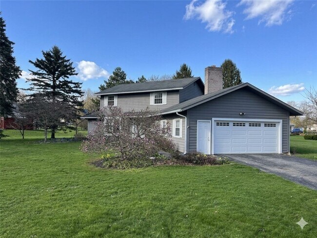 Building Photo - 100 Drumlin View Dr