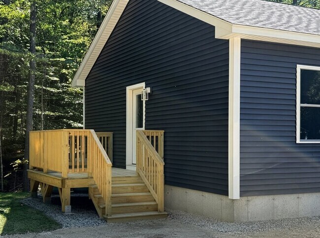 Building Photo - 157 Quarry Rd