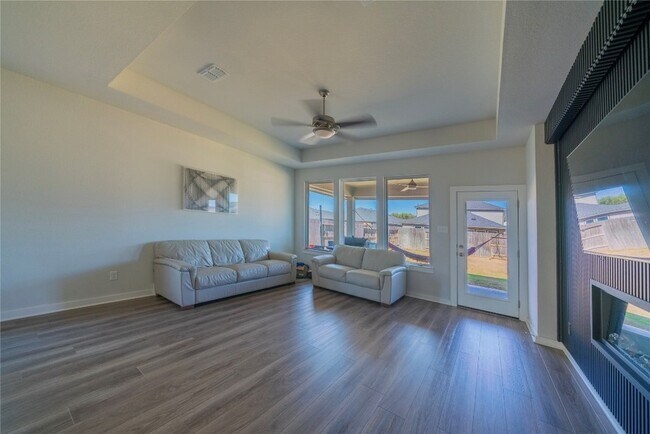 Building Photo - 21802 Blue Daisy Ct