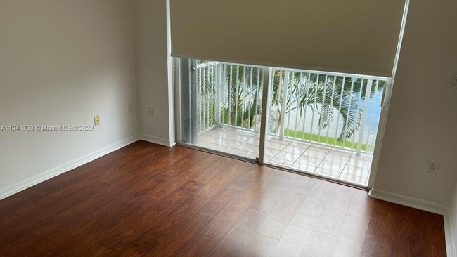Building Photo - 10966 NW 62nd Ter   Doral Fl 33178