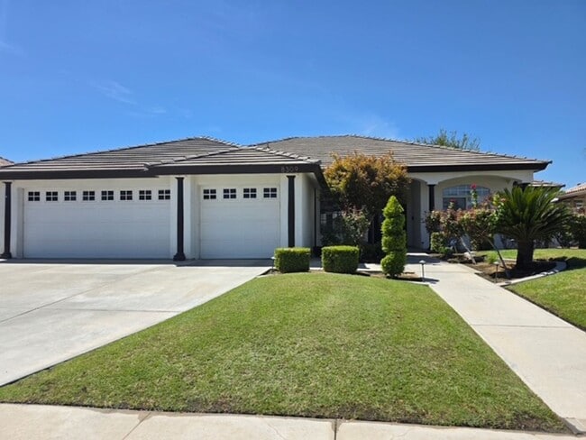 Primary Photo - 8309 Waterfield Dr