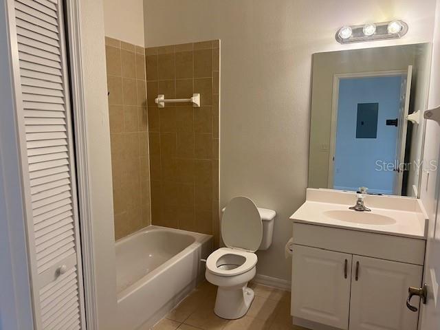 Building Photo - 3133 Sun Lake Ct