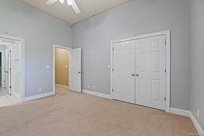 Building Photo - 8318 Chadburn Way