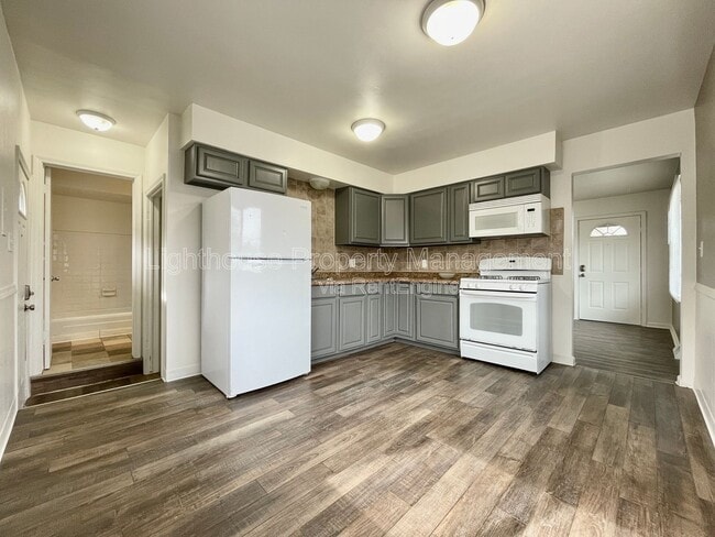 Building Photo - 4313 Dawes Ct SE