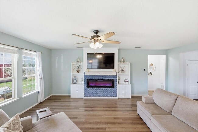 Building Photo - 253 Calvert St