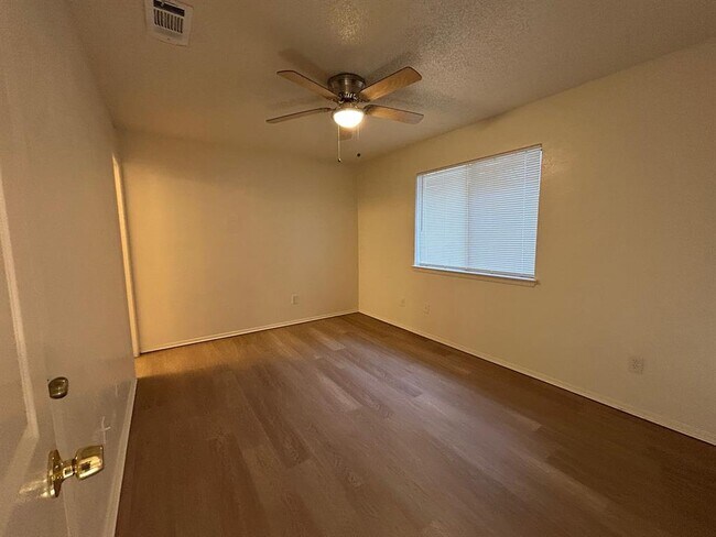 Building Photo - 4600 Brown Bark Pl