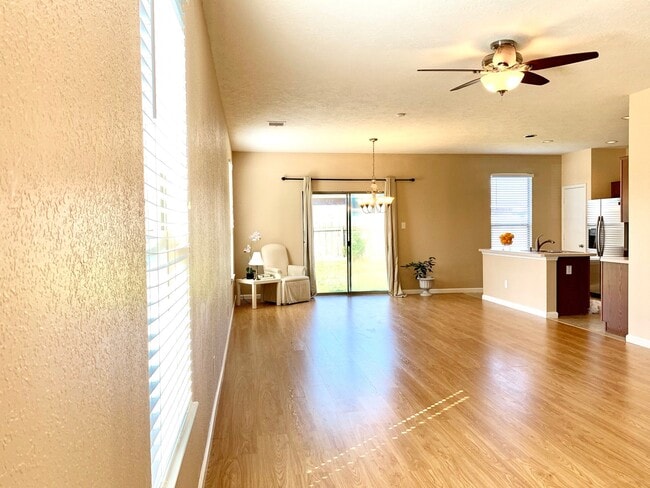 Building Photo - 3514 W Ridge Ln