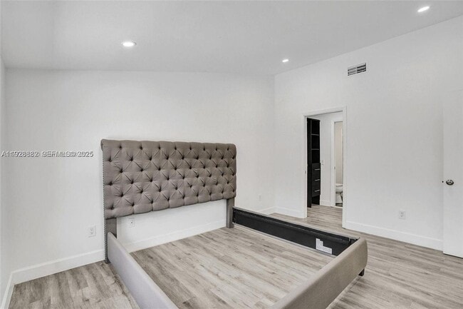 Building Photo - 13705 SW 101st Terrace