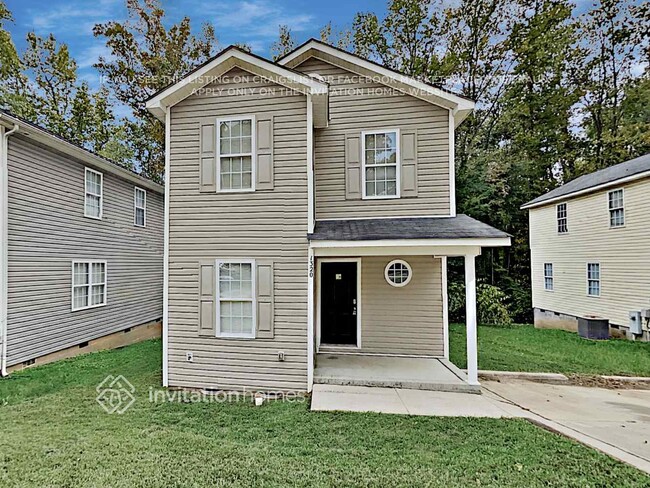 Building Photo - 1320 Eastway Dr