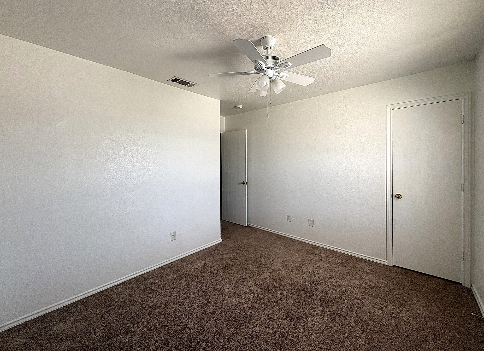 Building Photo - 5709 Redstone Dr