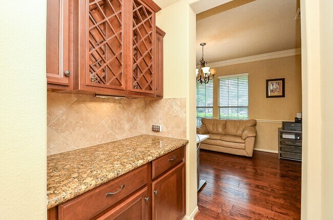 Building Photo - 26711 Eagle Park Ln