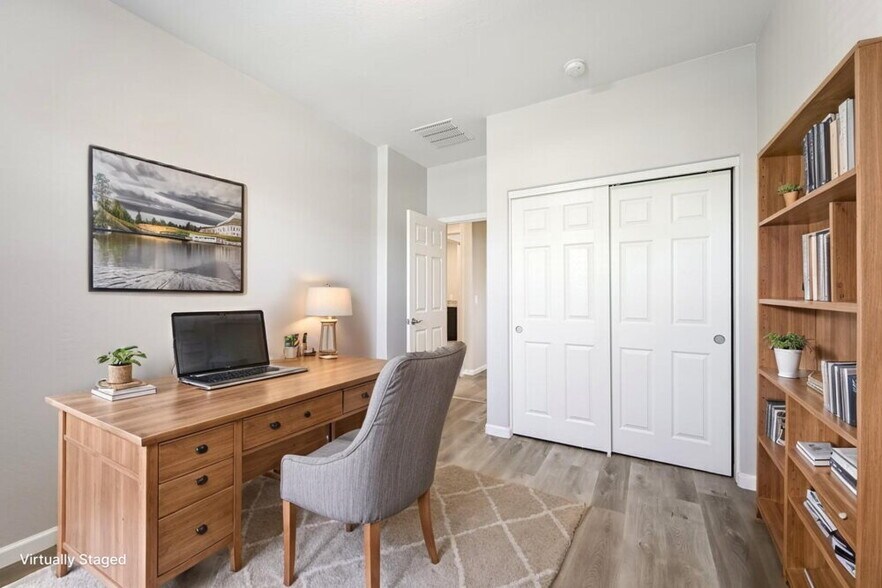 Building Photo - 12125 W Remuda Dr