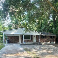 Building Photo - 2466 Madrid Dr