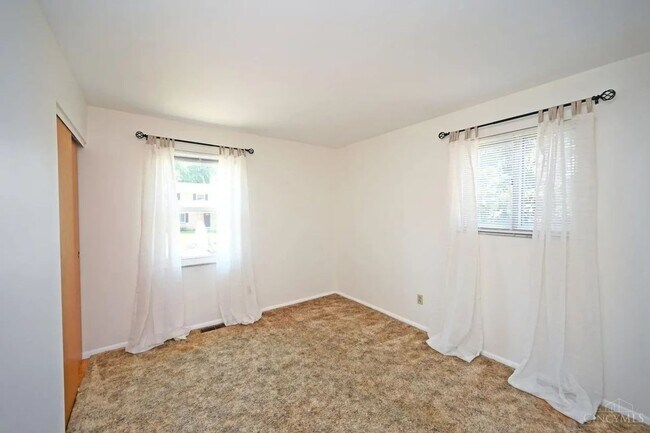 Building Photo - 8608 Linderwood Ln
