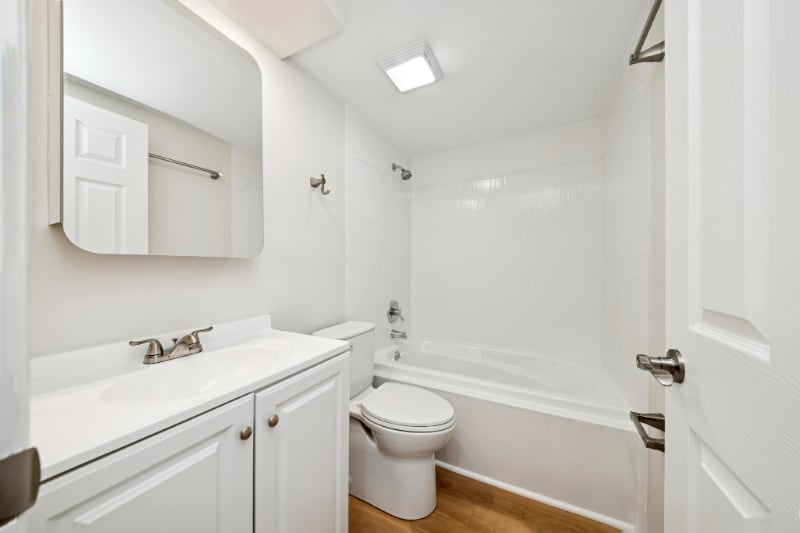 Building Photo - 700 Perrie Dr