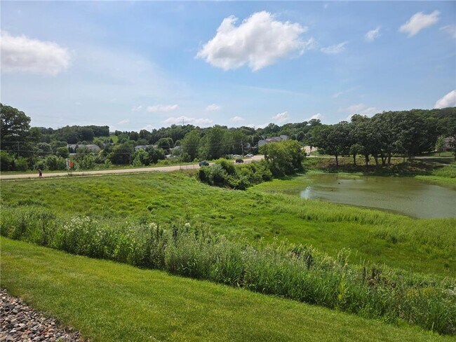 Building Photo - 7445 Timber Crest Dr S
