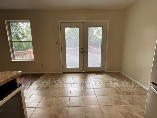 Building Photo - 2746 Brookrun Dr