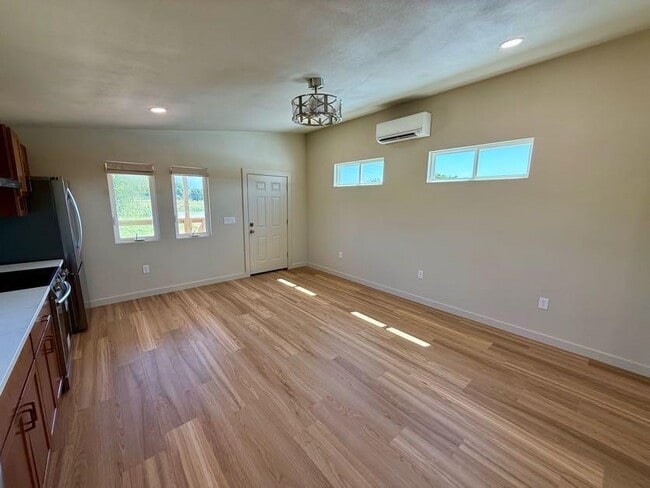 Building Photo - 671 Co Rd 3386