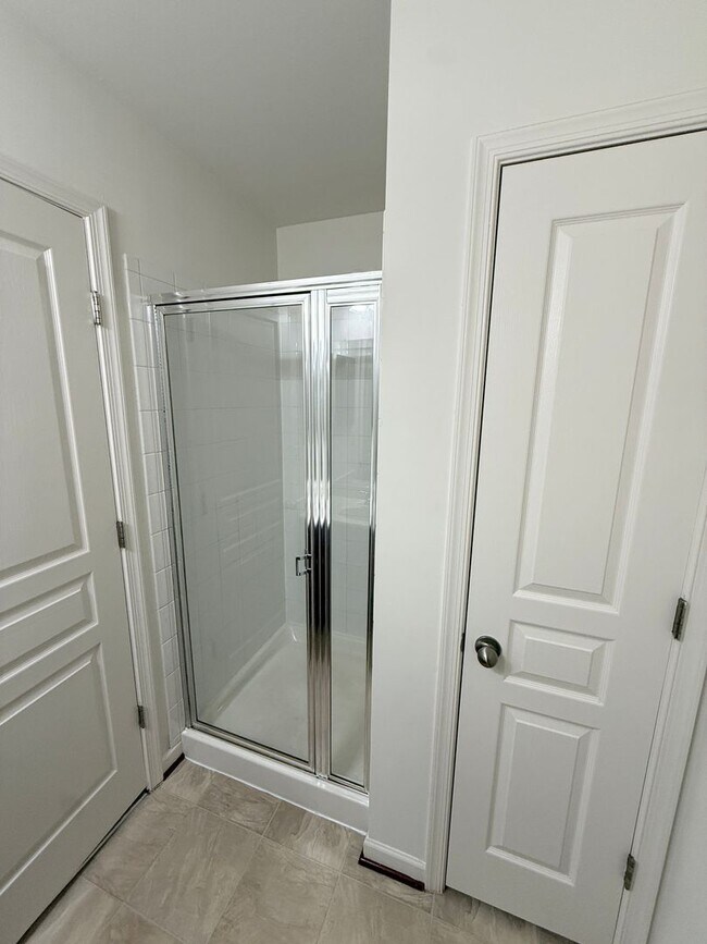 Building Photo - Spacious 4-Bedroom Townhome with Garage in Prime Columbia/Elkridge Location- PENDING APPLICANT