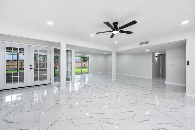 Building Photo - 1610 Richvale Ln