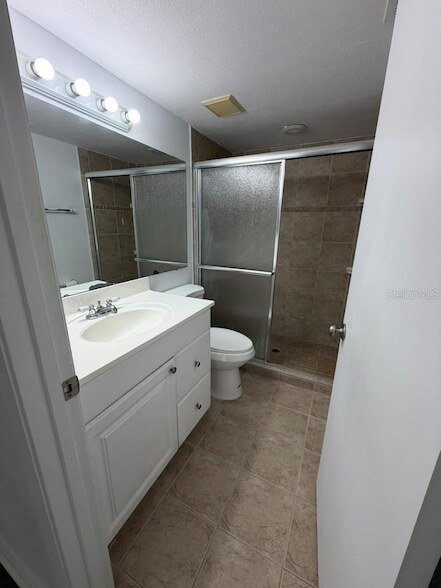 Building Photo - 1322 S Pine Ridge Cir