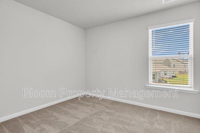 Building Photo - 803 Lilyford Ln