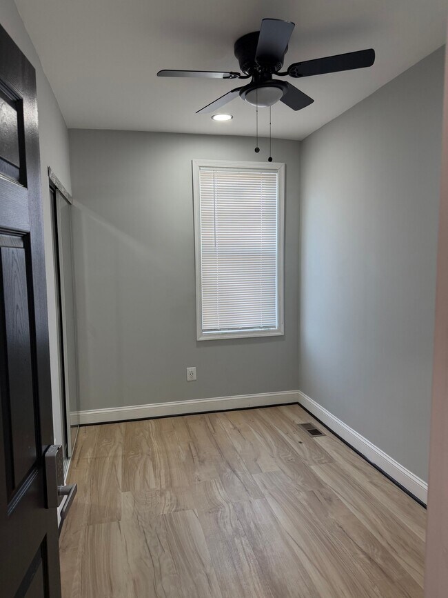Building Photo - 3806 Harlem Ave