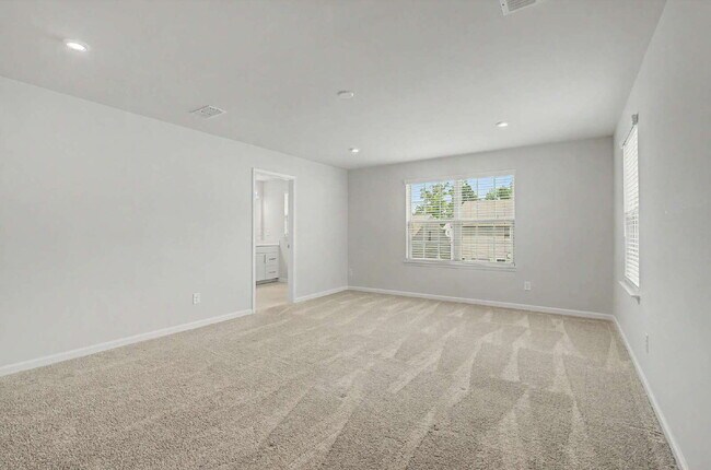 Building Photo - 4-Bed Dream Home in Desired Community in Wake Forest