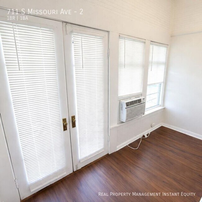 Building Photo - 711 S Missouri Ave