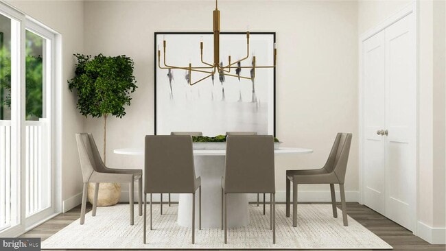 Building Photo - 39 E Front St