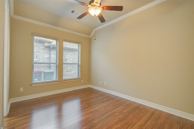 Building Photo - 4914 Ava Meadows Ln