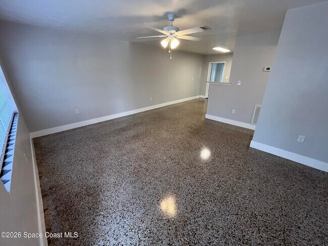 Building Photo - 1805 Guava Ave