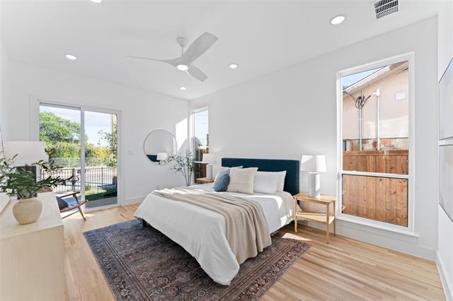 Building Photo - 2313 S Vernon Ave