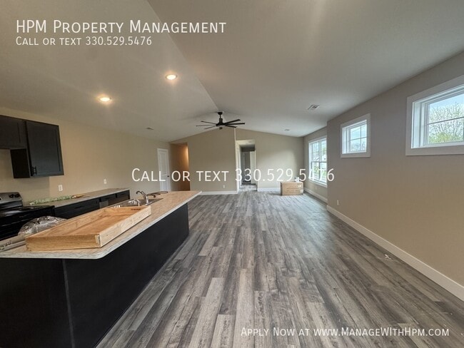 Building Photo - 5141 13th St SW